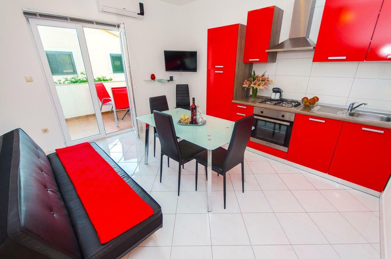 Apartment Ive Трогір Екстер'єр фото