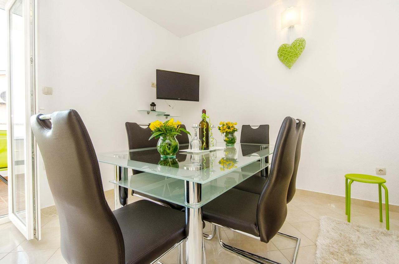 Apartment Ive Трогір Екстер'єр фото