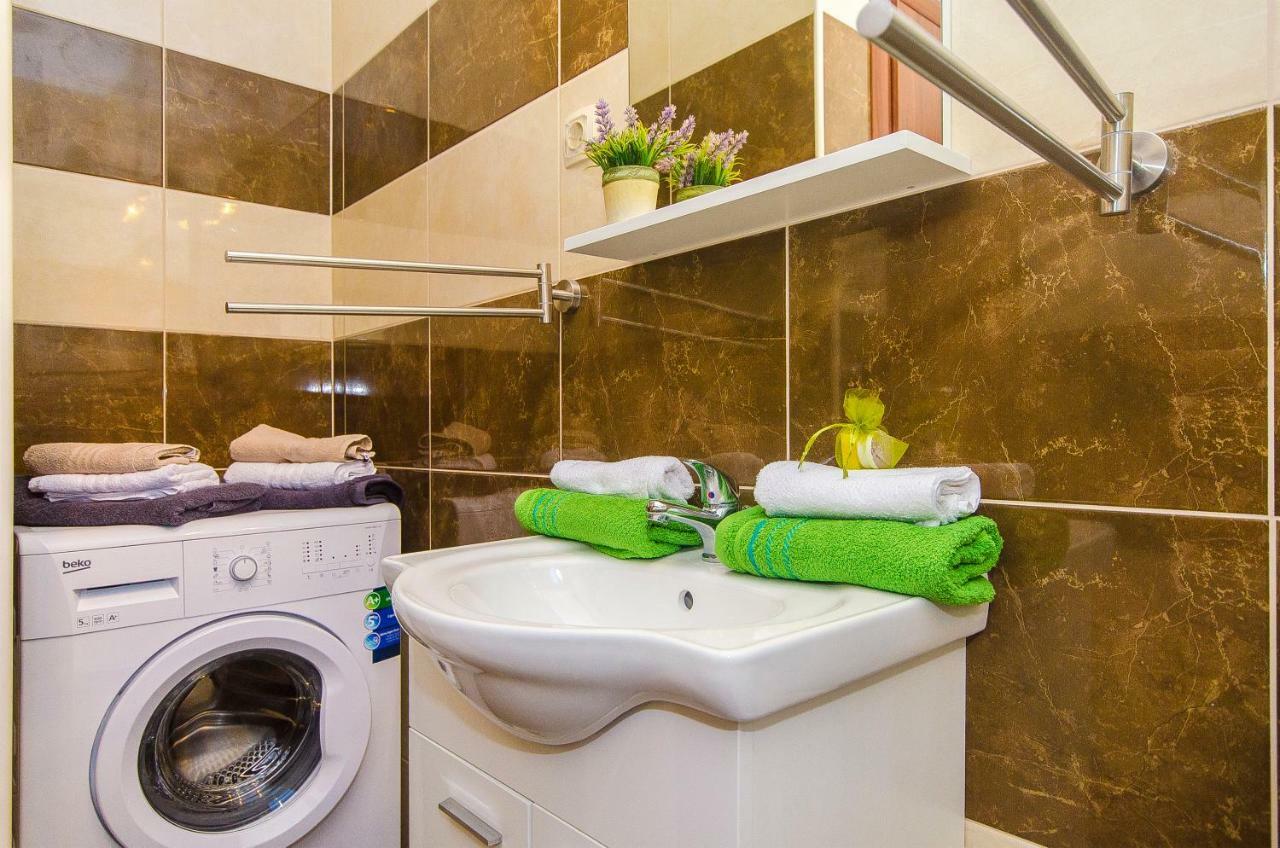 Apartment Ive Трогір Екстер'єр фото