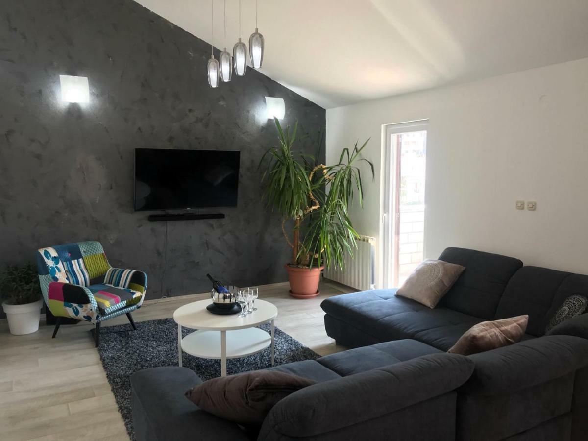 Apartment Ive Трогір Екстер'єр фото
